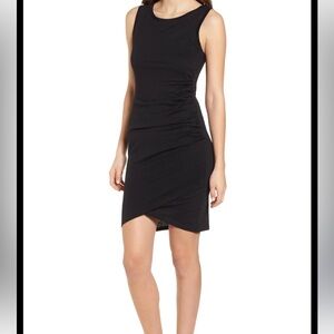 Leith Black Sleeveless ruched Dress